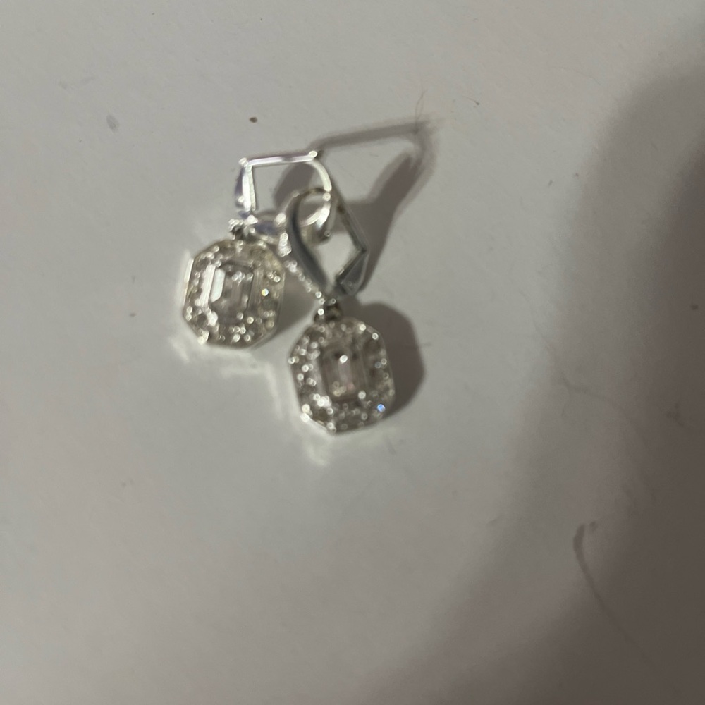 Avon Leaver back Clear  Crystal Earrings